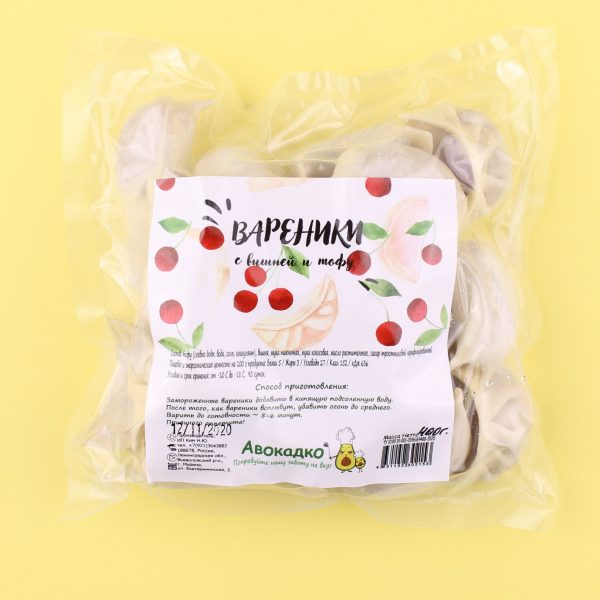 Вареники с вишней и тофу Вареники с вишней и тофу